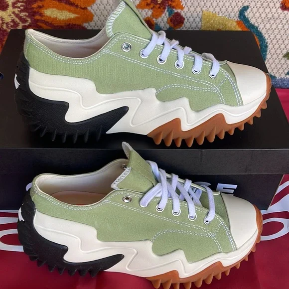 Converse A03906C
RUN STAR MOTION O ALOE GREENESRET/BLACK
WMNS sneakers- Platform - Picture 4 of 16